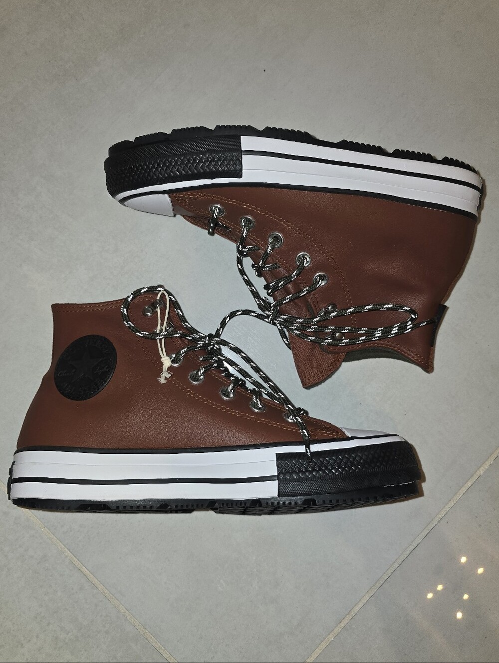 NEW Brown Lace-Up Platform High-Top Boots